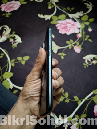 One plus CE 2lite